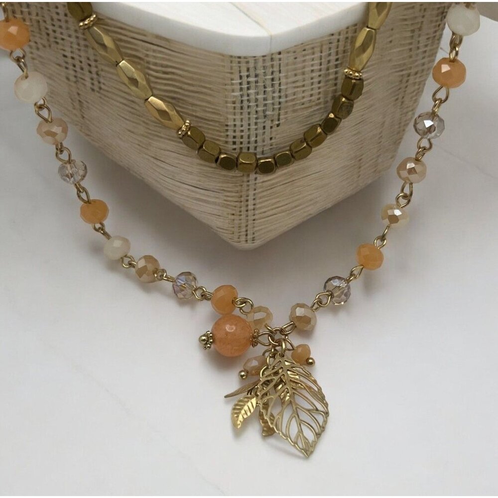 Vintage Handmade Fall Leaves Beaded Stretch Necklace Gold Tone Leaf Pendant